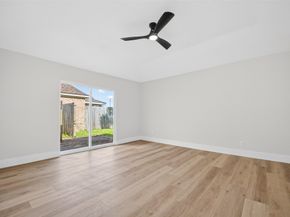 13834 Sheri Hollow Lane, Houston TX 77082