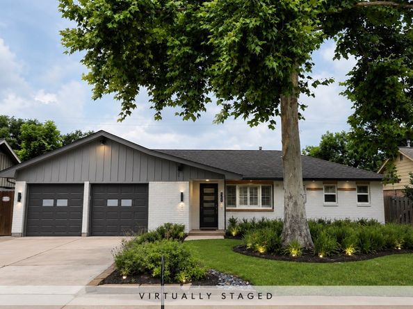 2527 Willowby Drive, Houston TX 77008