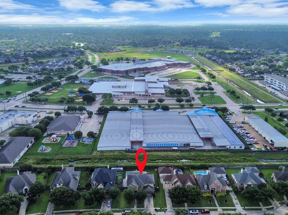 8518 River Cliff Lane, Houston TX 77095