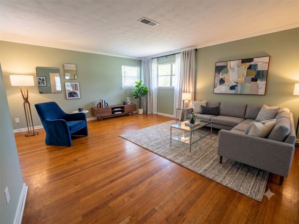 2126 Possum Creek Road, Houston TX 77017