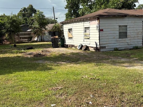 10034 Burnside Lane, Houston TX 77041