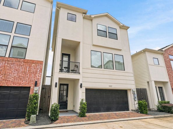 1022 Green Kensington Drive, Houston TX 77008