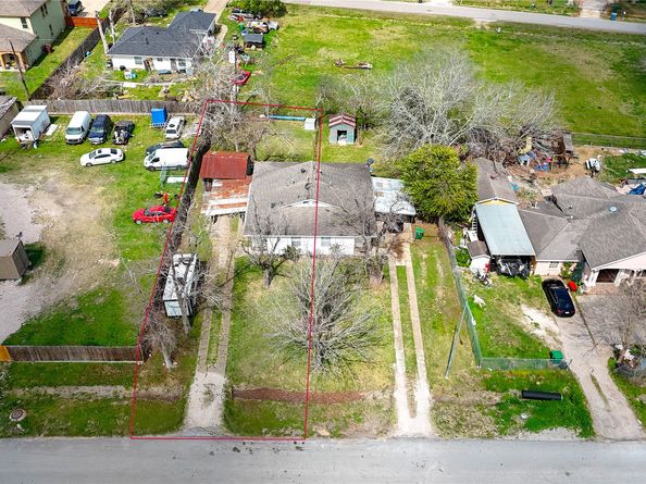 6109 Hertford Street, Houston TX 77048