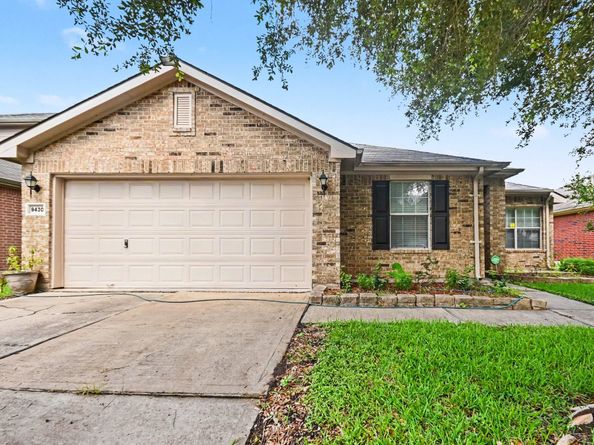 9430 Heflin Colony Drive, Sugar Land TX 77498