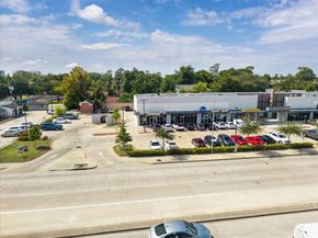 1050 W 42nd Street, Houston TX 77018