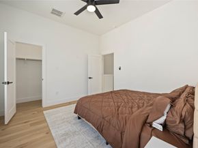 4202 Kewanee Street AD, Houston TX 77051