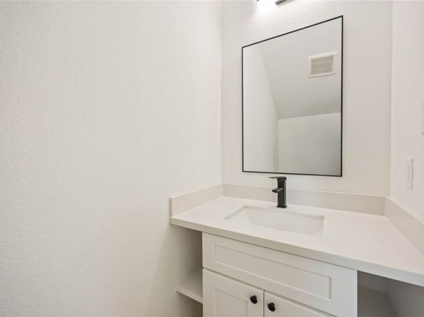 4202 Kewanee Street AD, Houston TX 77051