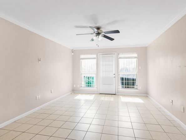 4640 Knoxville Street A, Houston TX 77051