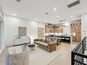 1109 Ennis Street, Houston TX 77003