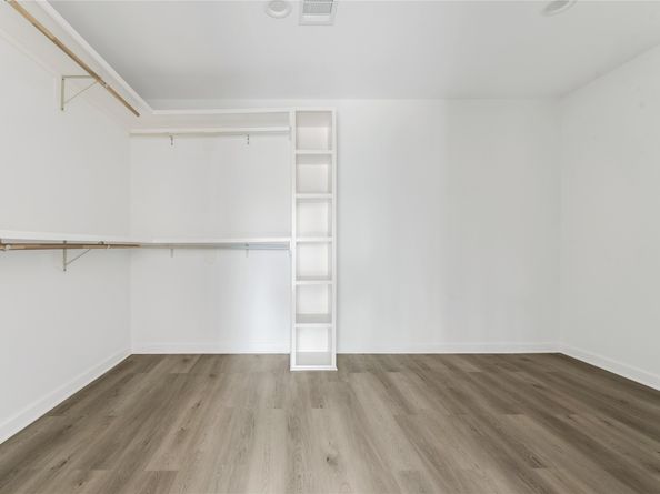 727 E 40th Street, Houston TX 77022