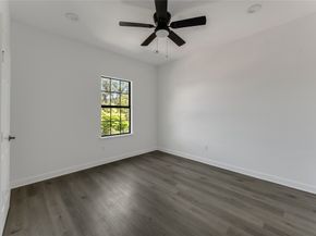 727 E 40th Street, Houston TX 77022