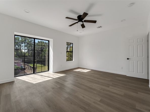 727 E 40th Street, Houston TX 77022