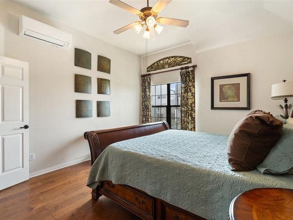 6006 Seville Drive, Austin TX 78724