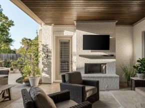 903 Wycliffe Drive, Houston TX 77079