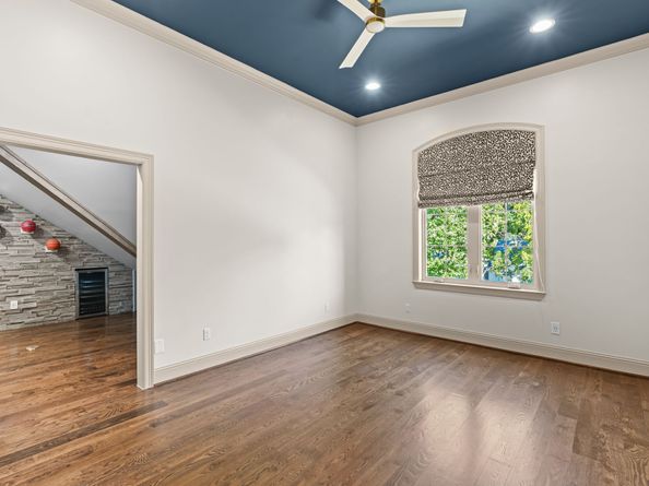 903 Wycliffe Drive, Houston TX 77079