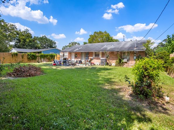 6026 Wortham Way, Houston TX 77033