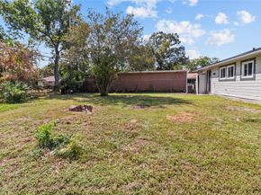 7220 Parker Road, Houston TX 77016