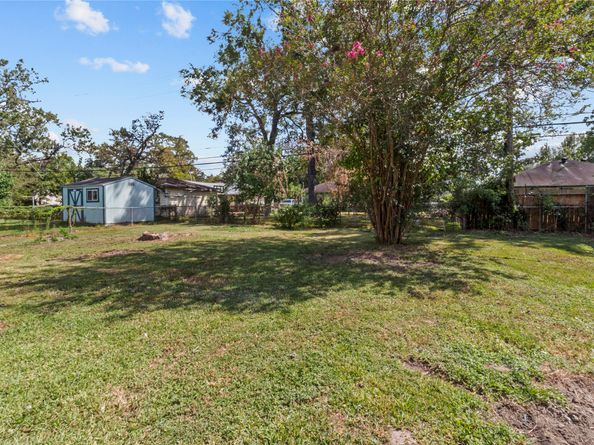 7220 Parker Road, Houston TX 77016