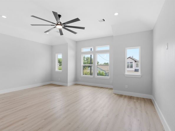6613 Avenue O, Houston TX 77011