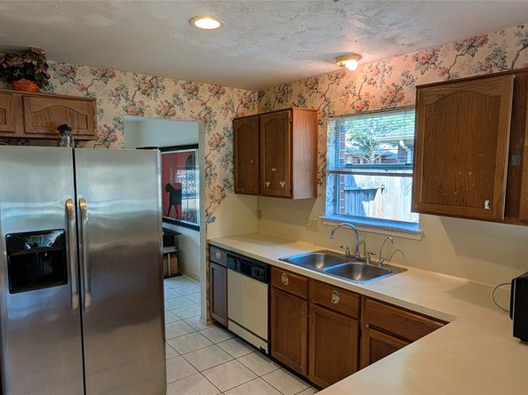 8511 Lone Maple Drive, Houston TX 77083