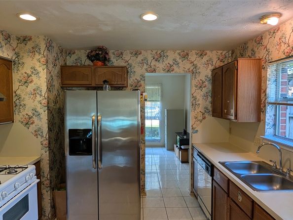 8511 Lone Maple Drive, Houston TX 77083