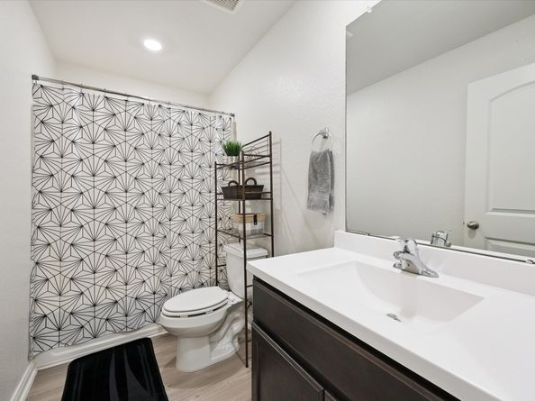 6202 El Turquesa Drive, Houston TX 77048