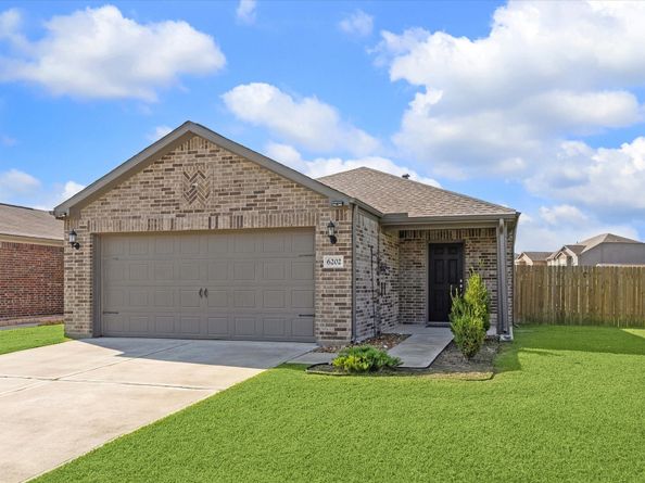 6202 El Turquesa Drive, Houston TX 77048