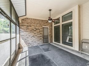 210 Mill Trail Drive, Sugar Land TX 77498