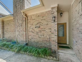 210 Mill Trail Drive, Sugar Land TX 77498