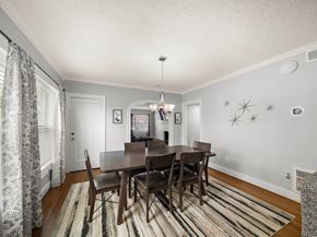 1635 Castle Court, Houston TX 77006