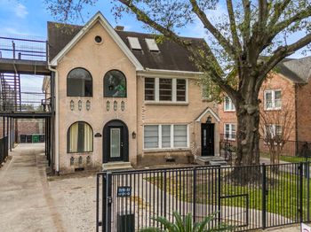 1635 Castle Court