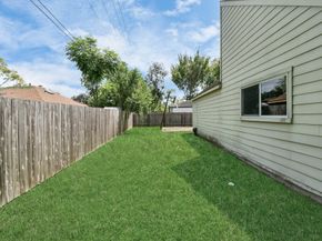 12034 Rocky Knoll Drive, Houston TX 77077