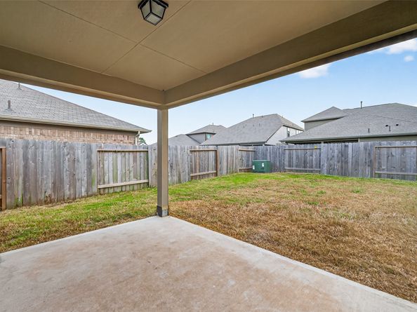 11643 Colossal Oak Drive, Houston TX 77066