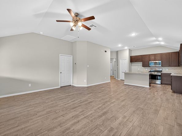 11643 Colossal Oak Drive, Houston TX 77066