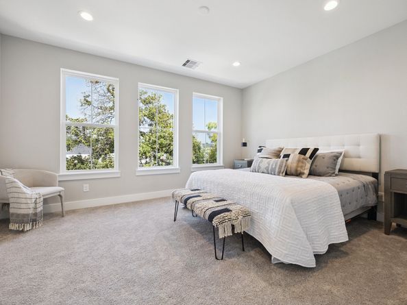 807 Martin Street D, Houston TX 77018