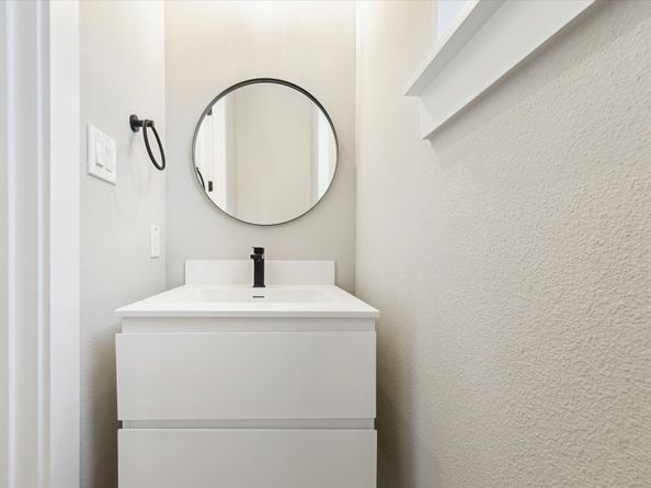 807 Martin Street D, Houston TX 77018