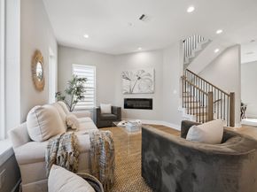 807 Martin Street D, Houston TX 77018