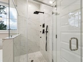 807 Martin Street D, Houston TX 77018