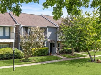 6517 Wanda Lane