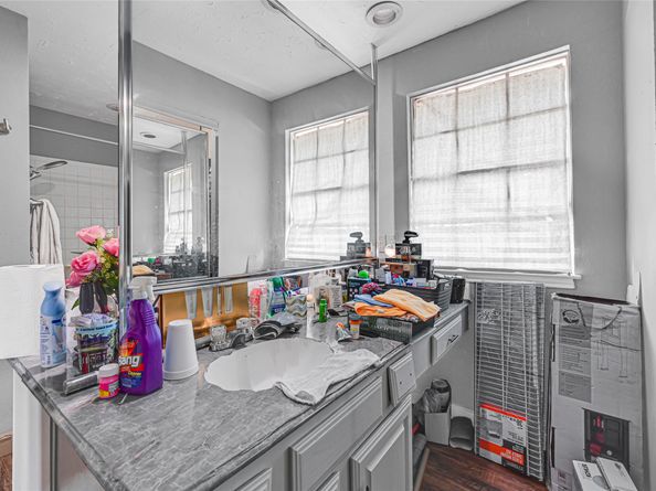 5638 Fairview Forest Drive, Houston TX 77088