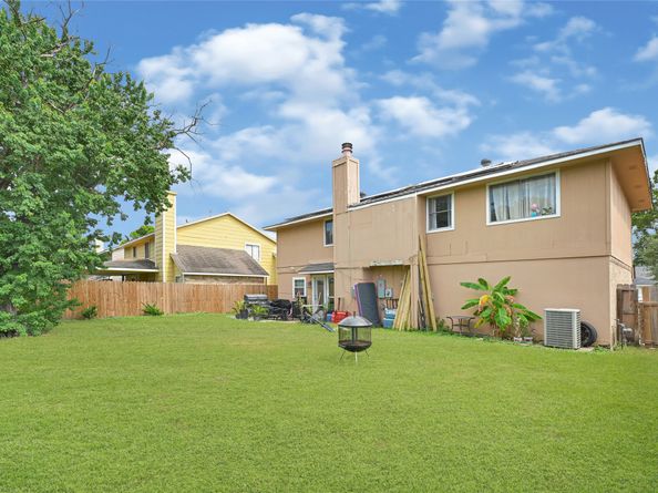 5638 Fairview Forest Drive, Houston TX 77088