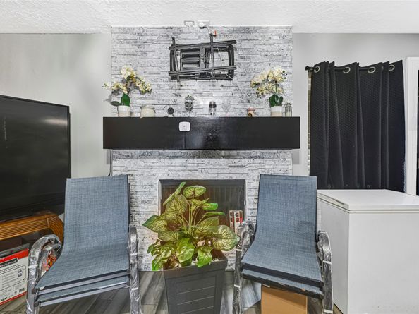 5638 Fairview Forest Drive, Houston TX 77088