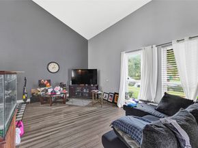 5638 Fairview Forest Drive, Houston TX 77088