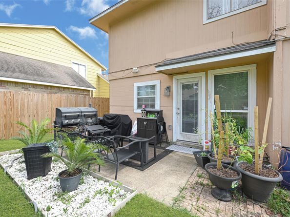 5638 Fairview Forest Drive, Houston TX 77088