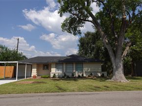 6006 Carew Street, Houston TX 77074