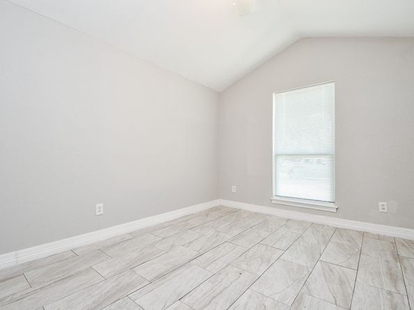 5811 Greencraig Drive, Houston TX 77035