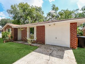 5811 Greencraig Drive, Houston TX 77035