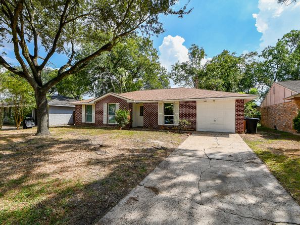 5811 Greencraig Drive, Houston TX 77035