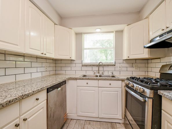 5811 Greencraig Drive, Houston TX 77035