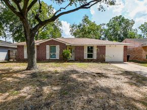 5811 Greencraig Drive, Houston TX 77035
